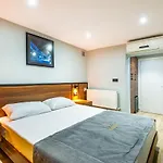 Mayer Select Otel