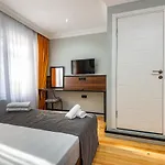 Otel Mayer Select