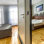 Mayer Select Otel 3*