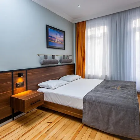 Mayer Select Estambul