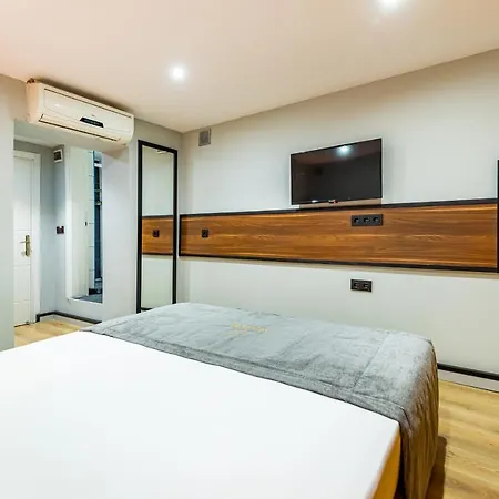 Ξενοδοχείο Mayer Select 3*