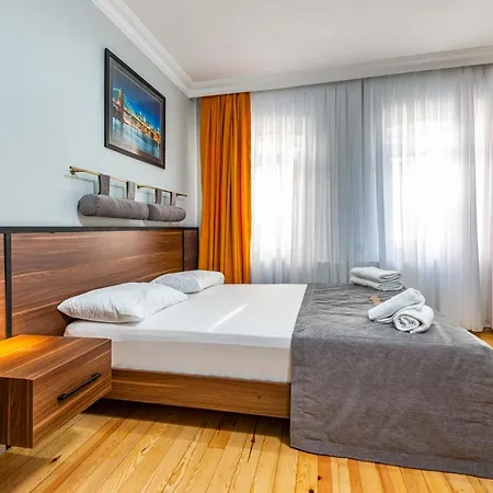 Mayer Select Hotel